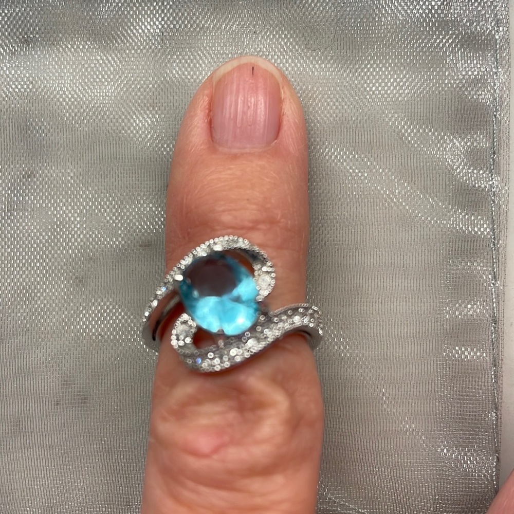 Gorgeous Aqua stone with Crystals Ring Size 5